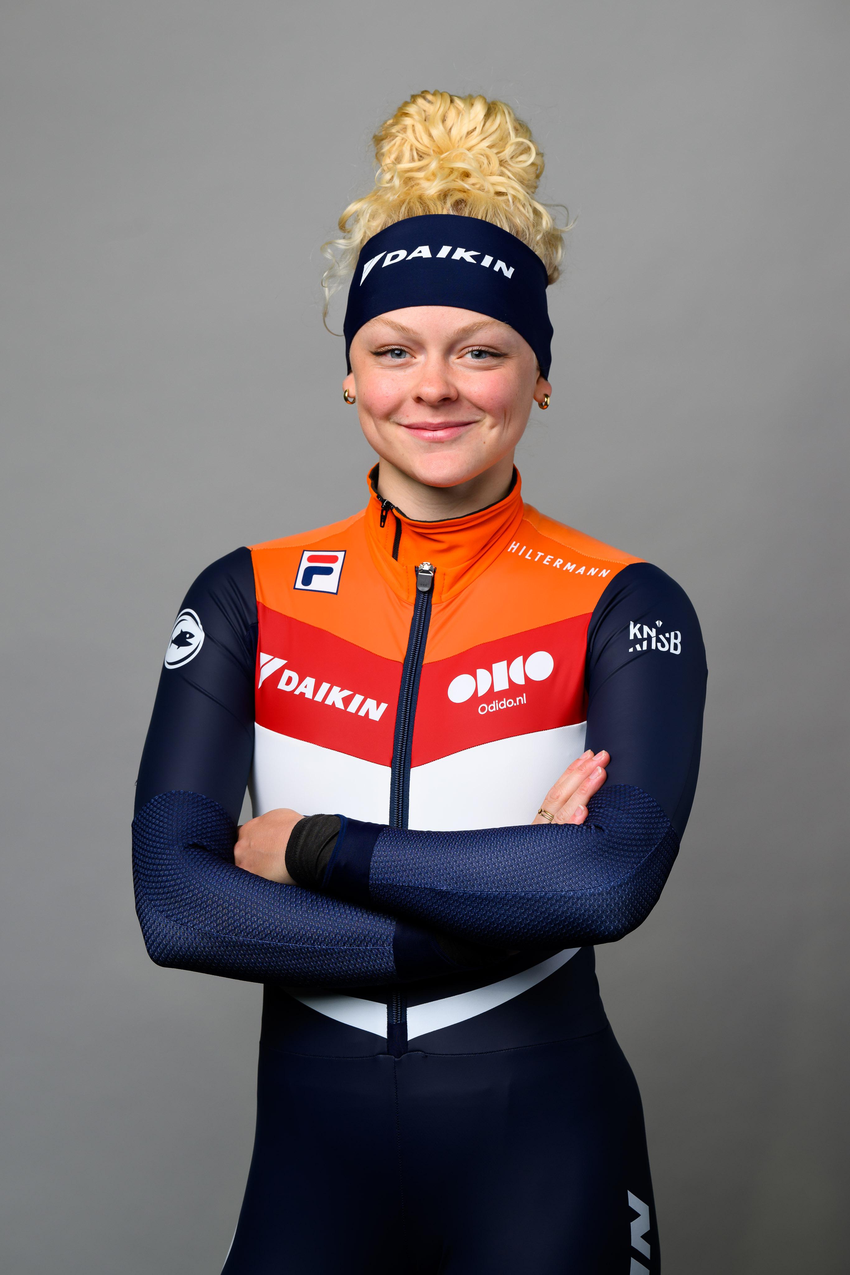 Xandra VELZEBOER